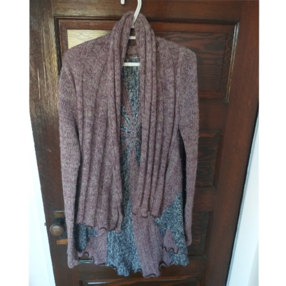 Longer Back Wool Blend Sweater - S/M - Picture 2 of 3